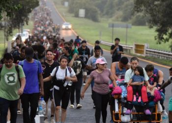 Más del 50 % de migrantes sufrió abusos en su ruta hacia México en 2024